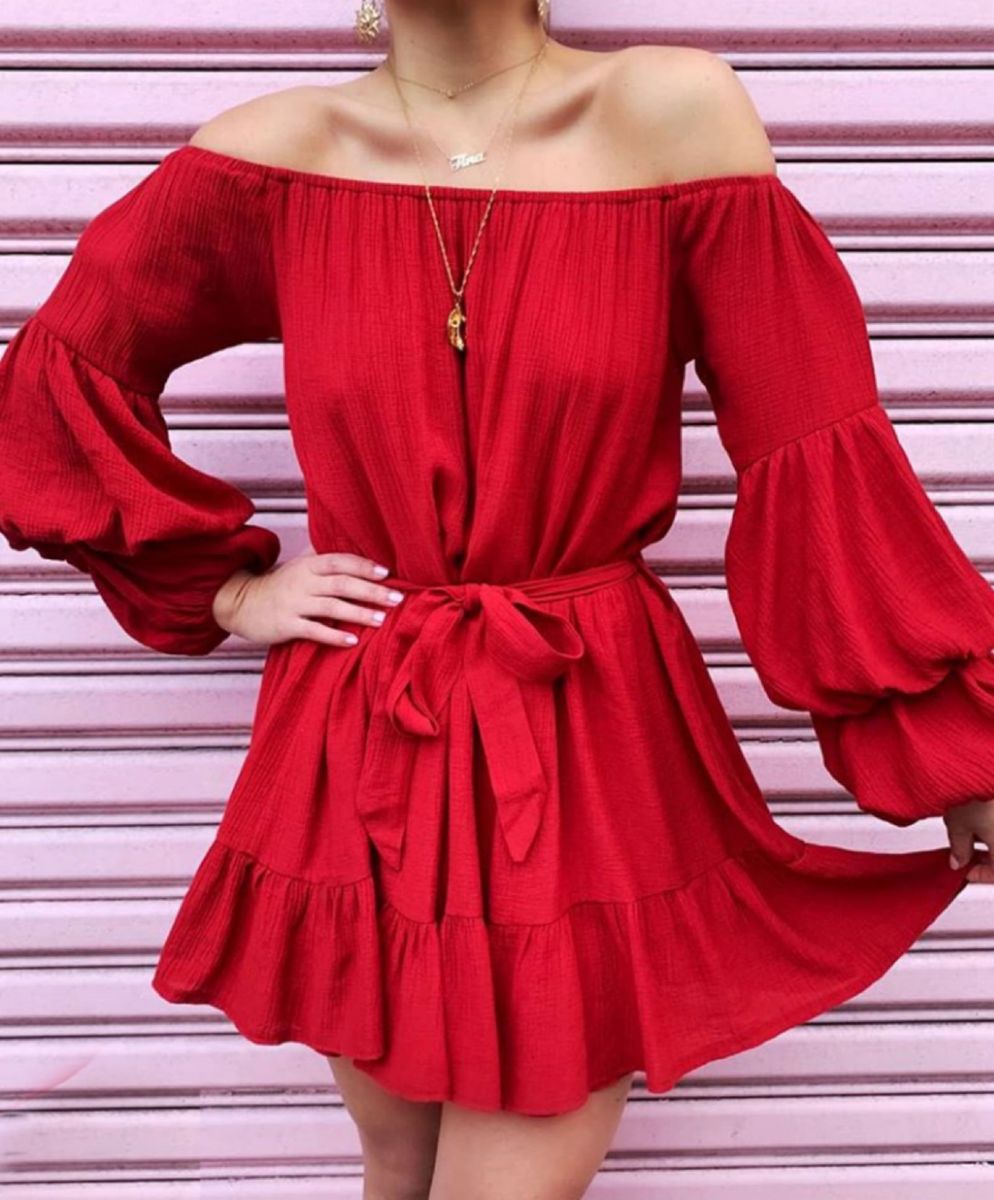 vestido vermelho ciganinha