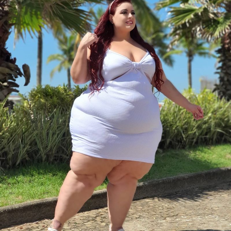 Plus Size Feminino