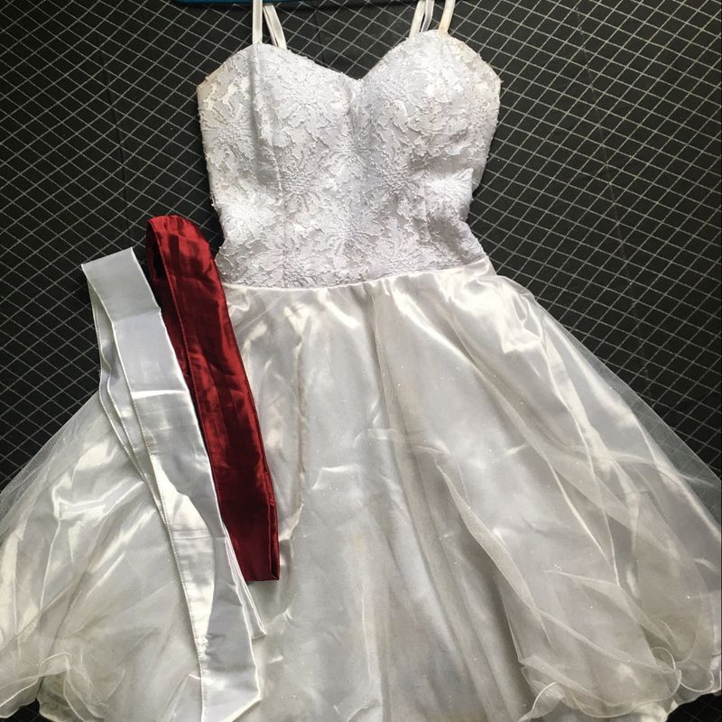 Vestido branco best sale curto debutante