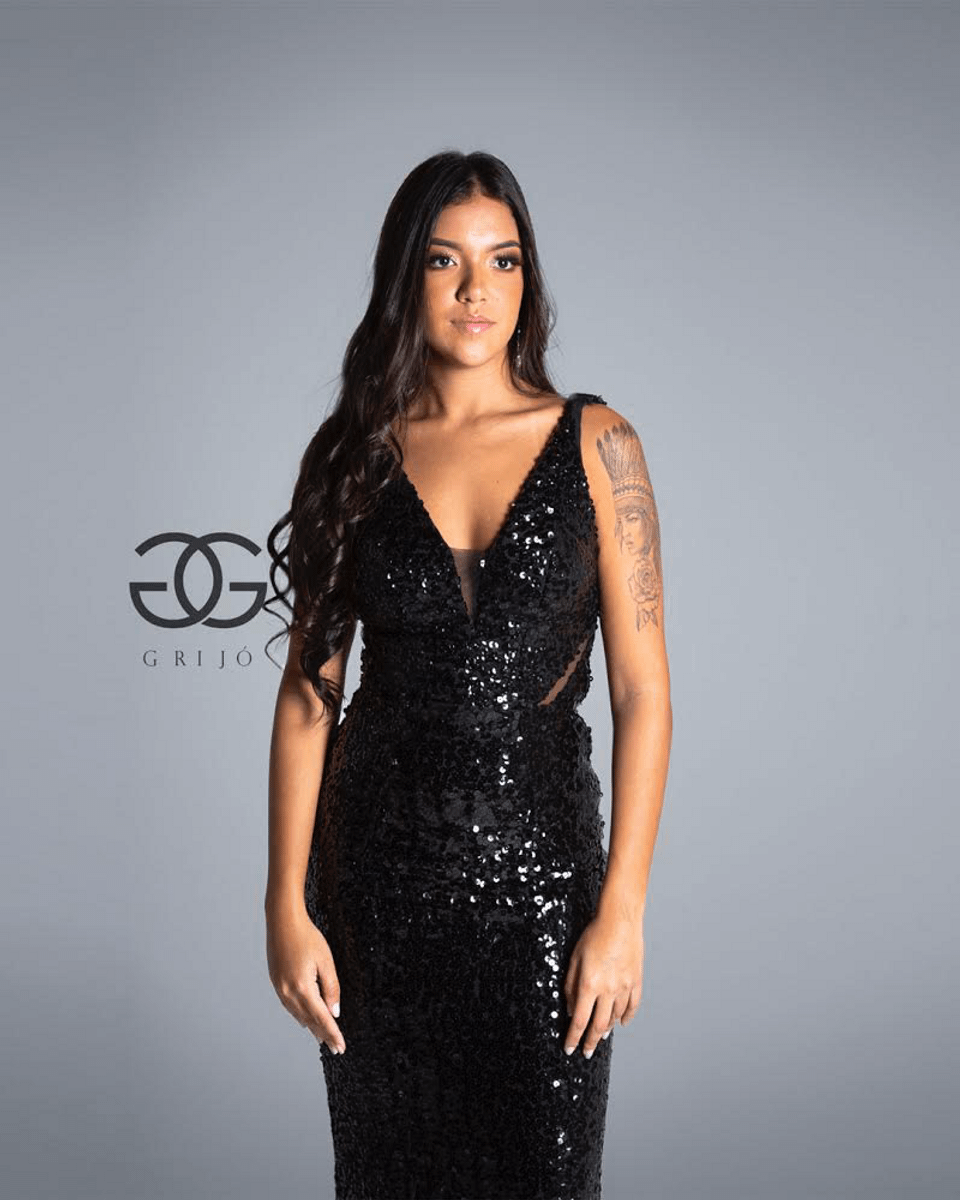 vestido de festa na cor preta