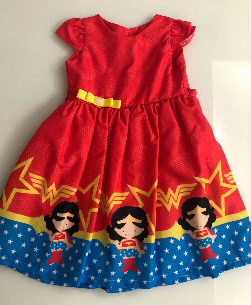 vestido festa mulher maravilha