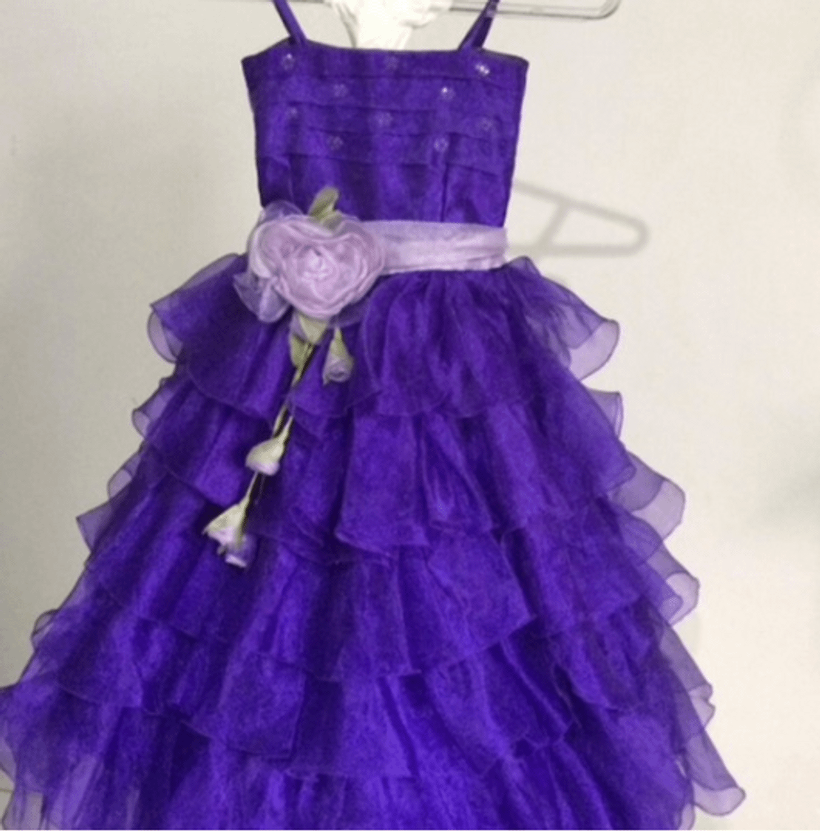 vestido infantil de festa lilas