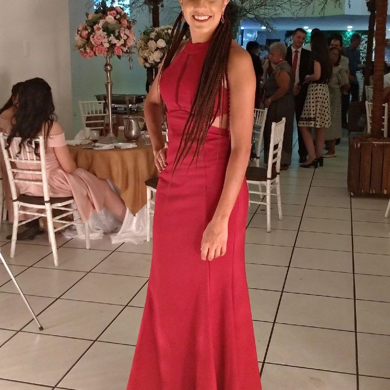 Vestido marsala hot sale escuro