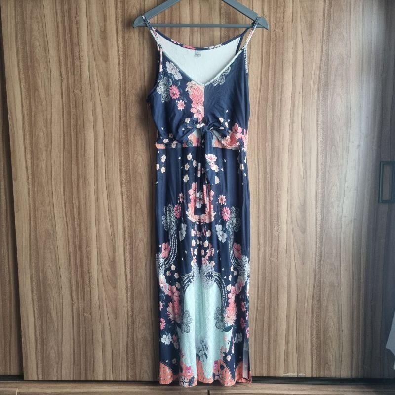 Vestido floral hot sale mercatto