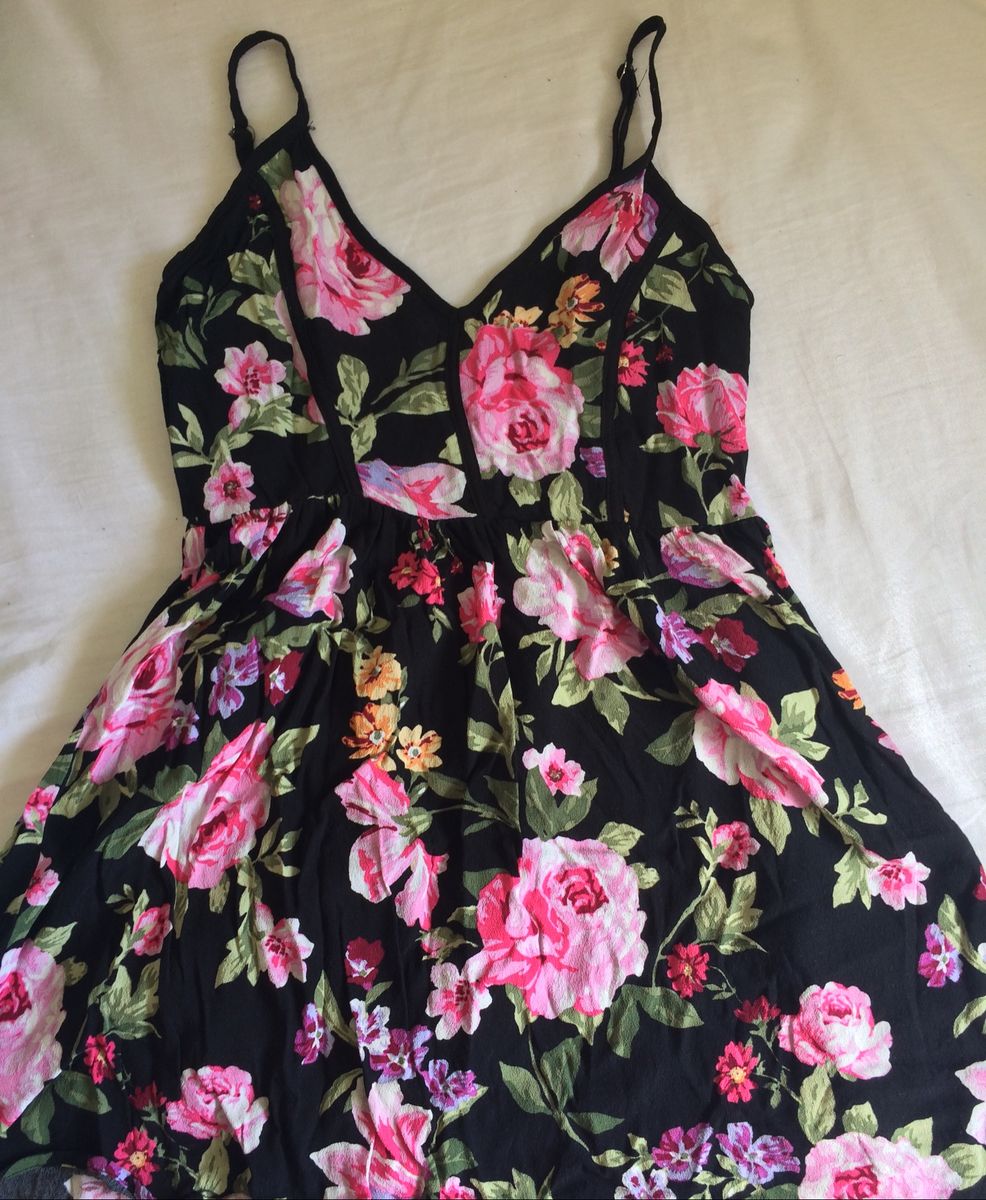 vestido florido forever 21