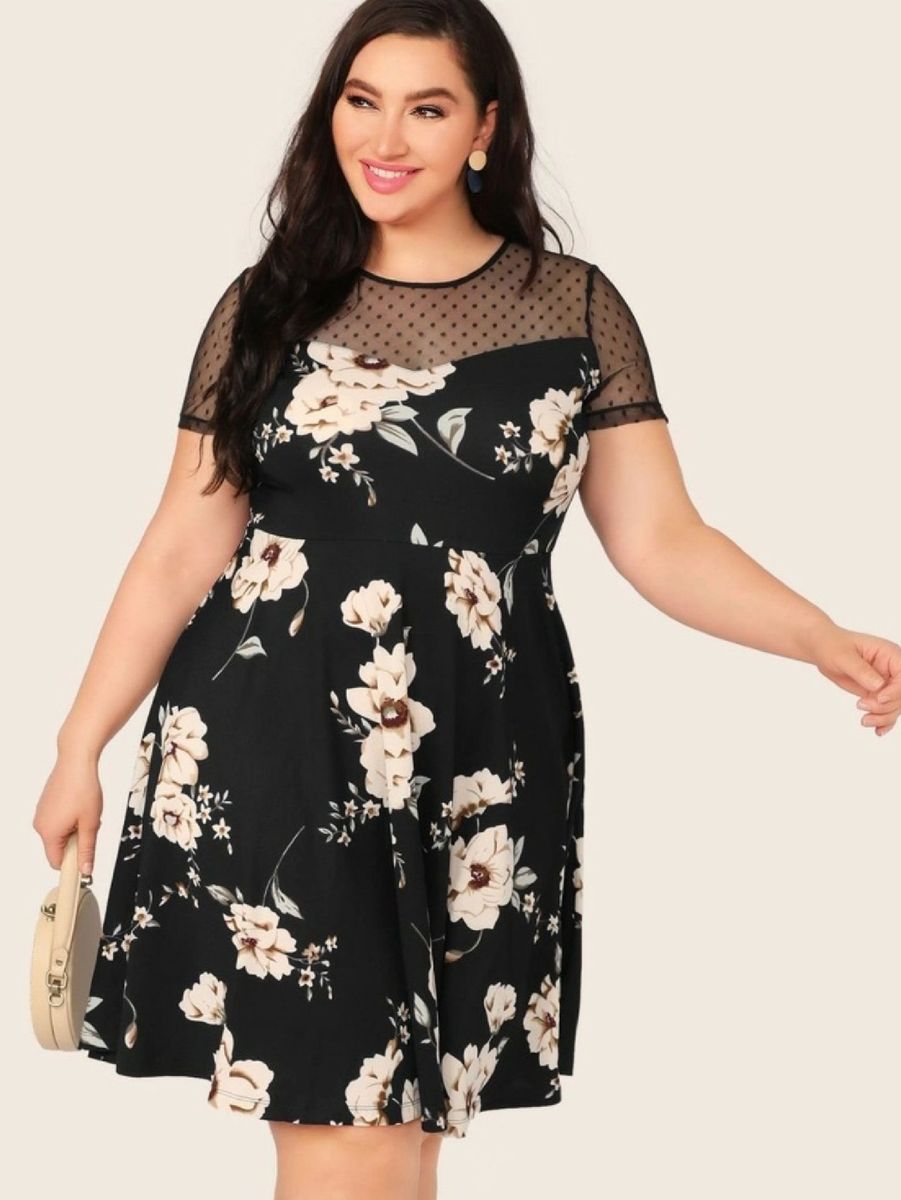 vestido plus size florido