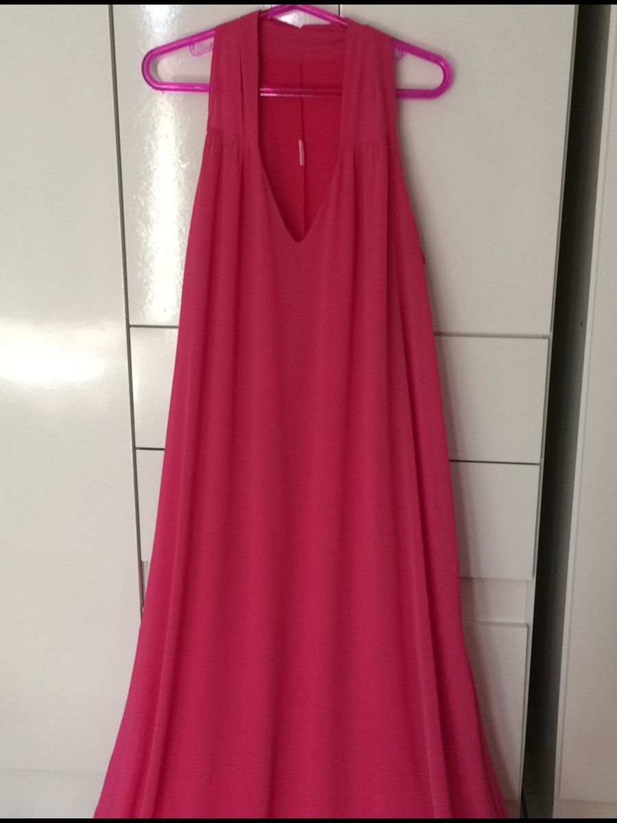 vestido rosa fluido