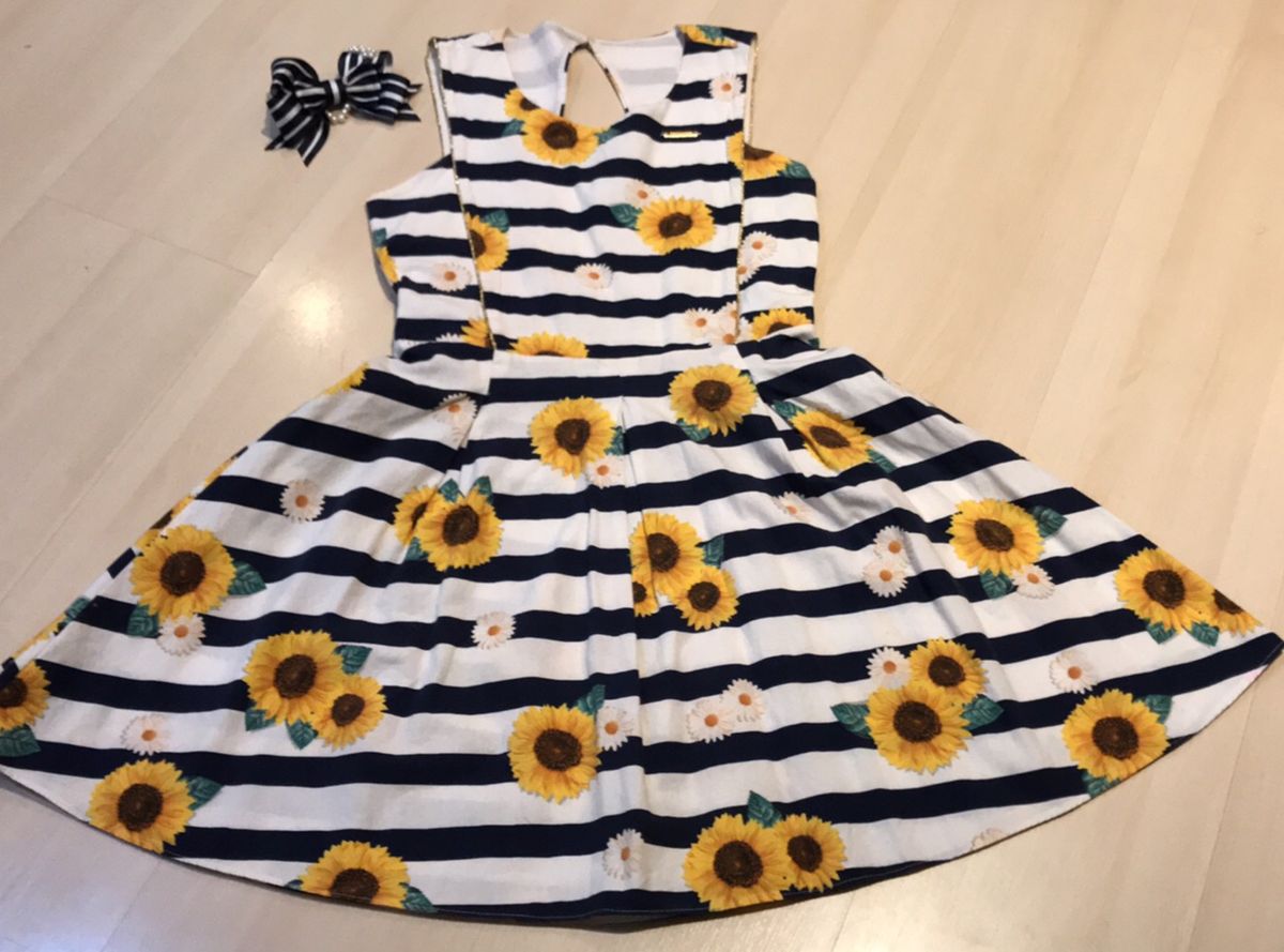 vestido infantil de girassol