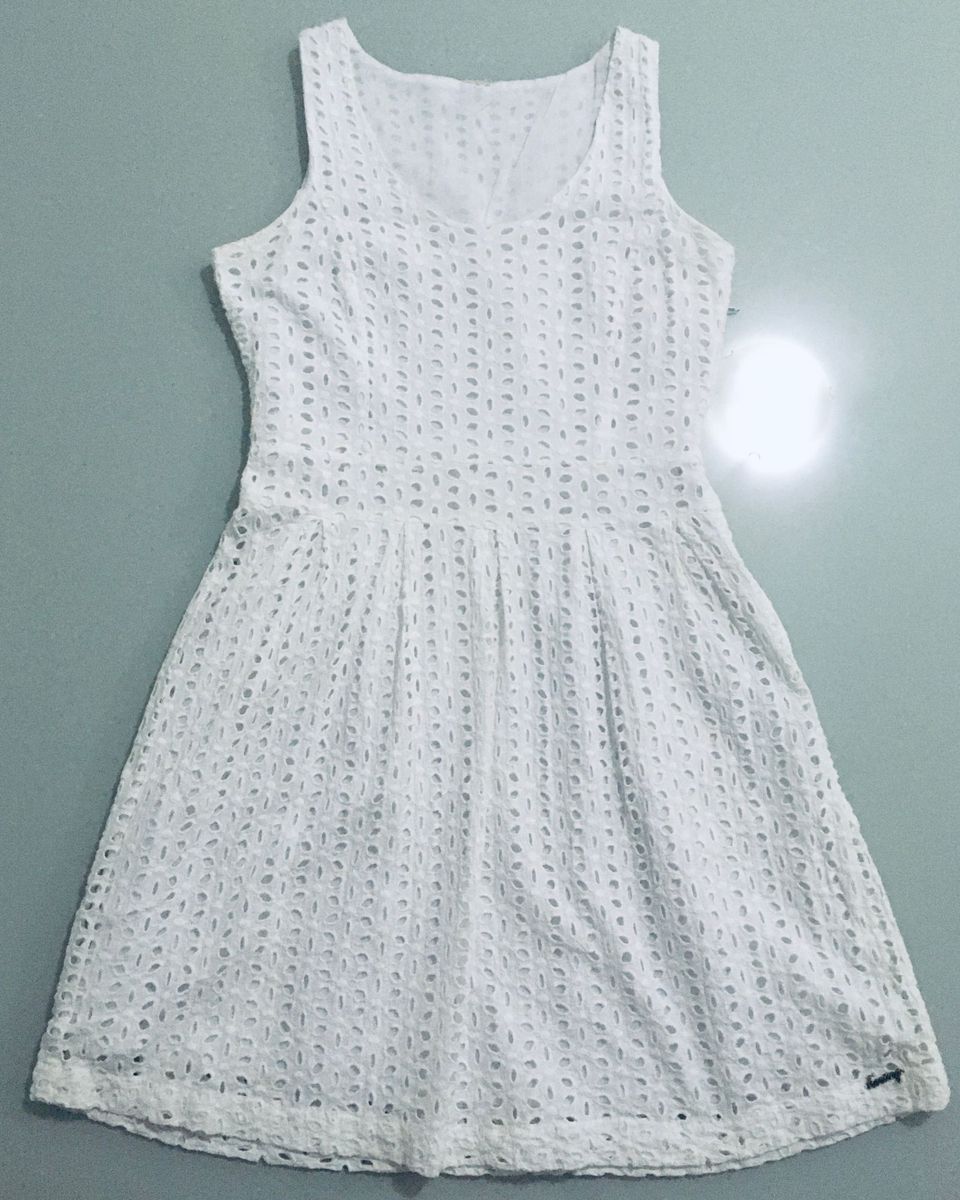 Vestido de hot sale broderi branco