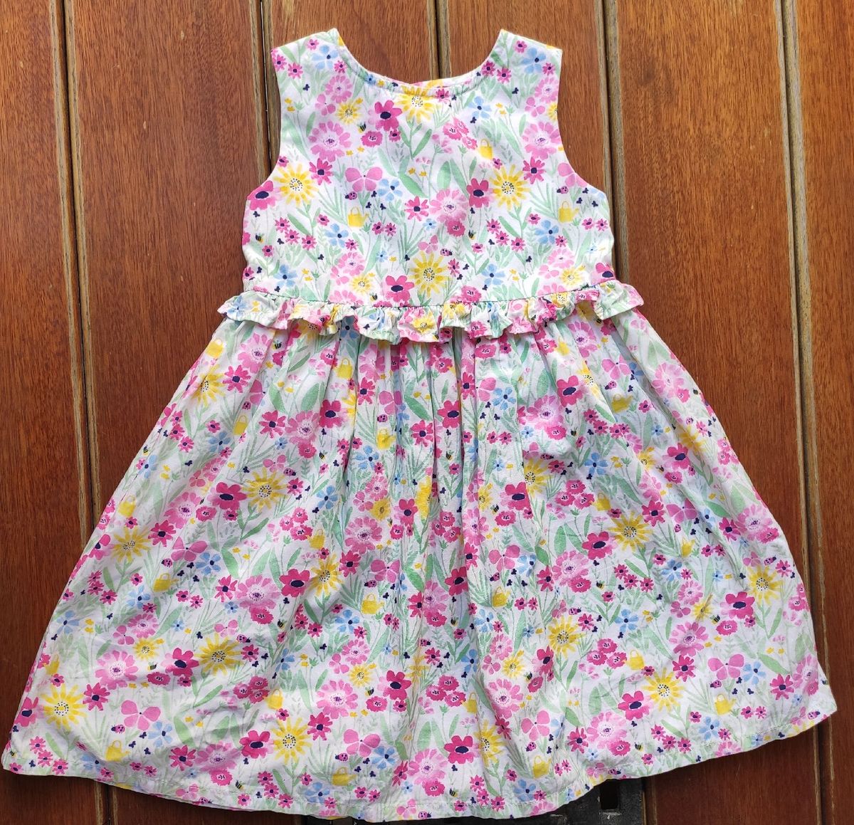 vestido florido infantil