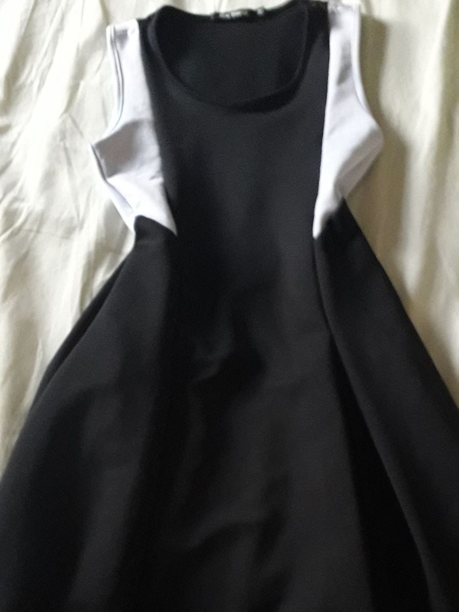 vestido infantil preto e branco