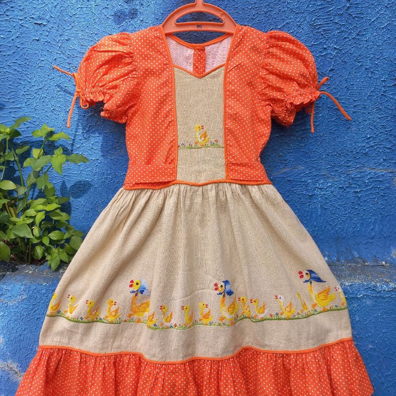 Roupa infantil best sale dos anos 70