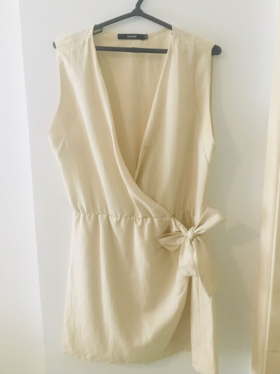 vestido linho amaro