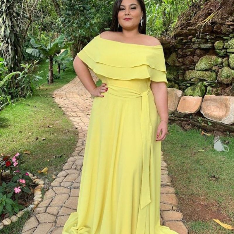 Vestido Longo Amarelo Madrinha de Casamento Plus Size Tnm