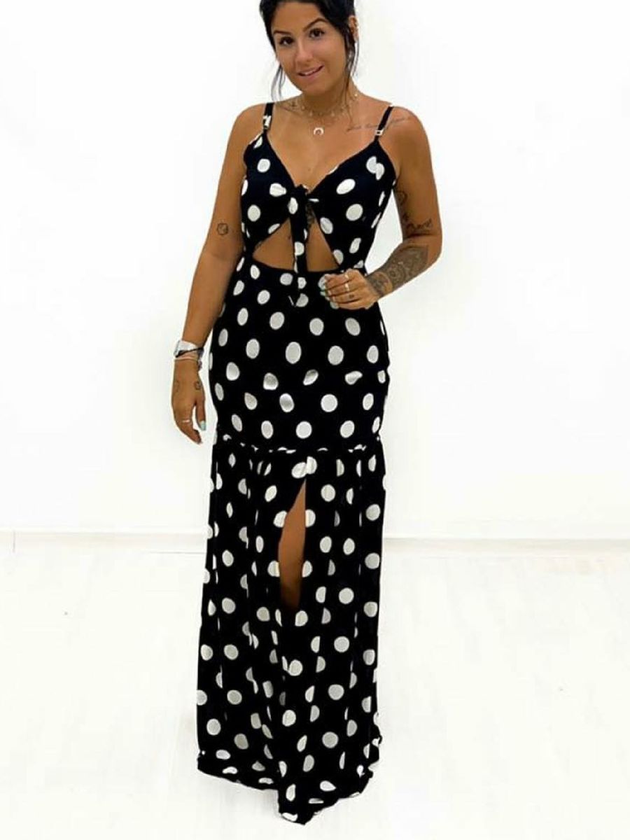 vestido branco com bolinhas pretas