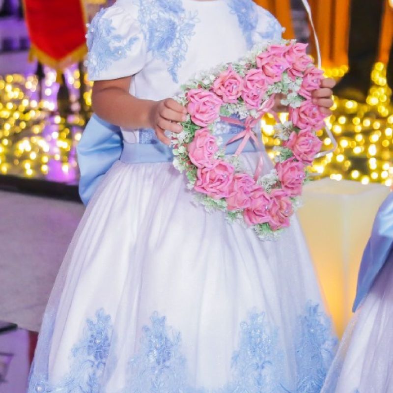 Vestido Longo Daminha de Casamento/aniversário Rendado Azul Serenity Luxo |  Roupa Infantil para Menina Artesanal Usado 68664518 | enjoei