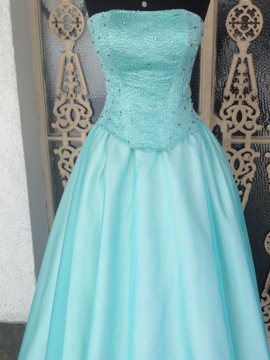 Vestido de debutante azul 2024 tiffany