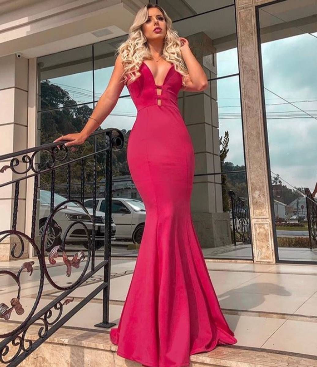 vestido de formatura longo justo