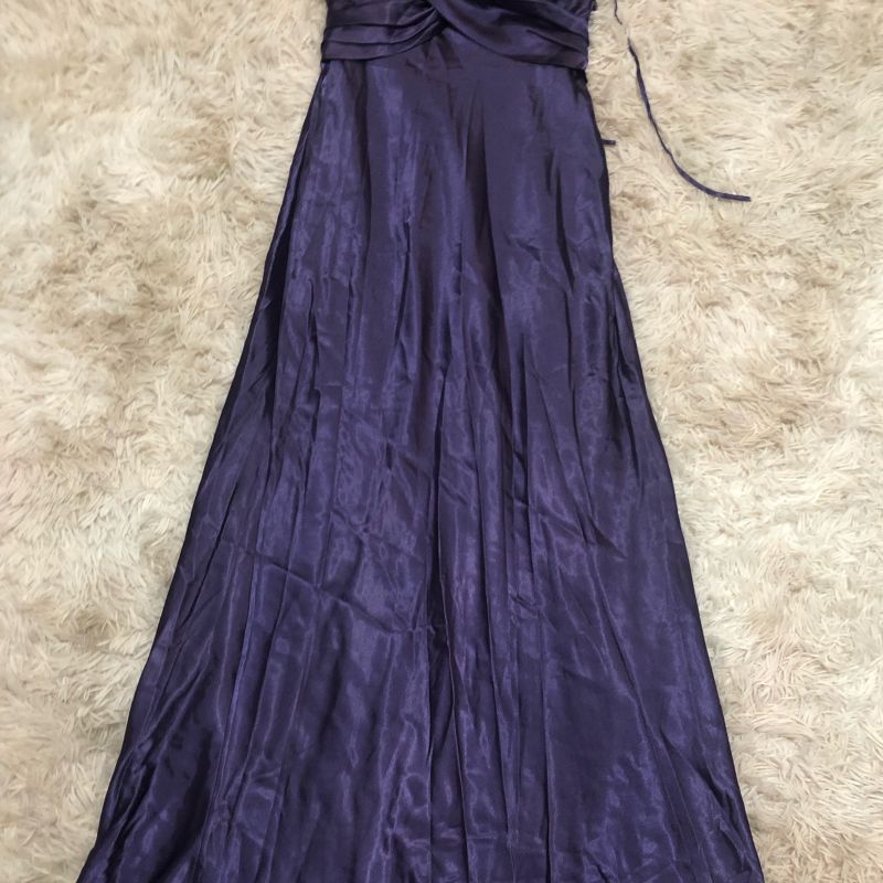 Vestido Longo em Cetim Roxo Escuro Vestido de Festa Feminino Eklacia  Usado 40272960 enjoei