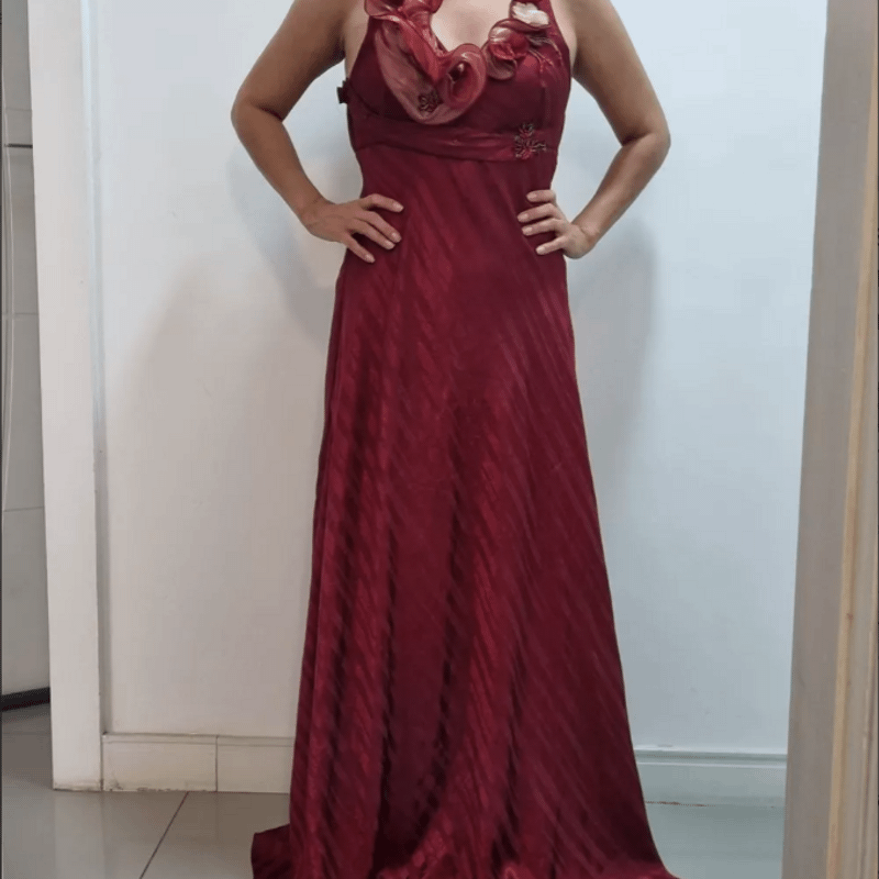 Vestido vermelho para madrinha de casamento: 35 longos!