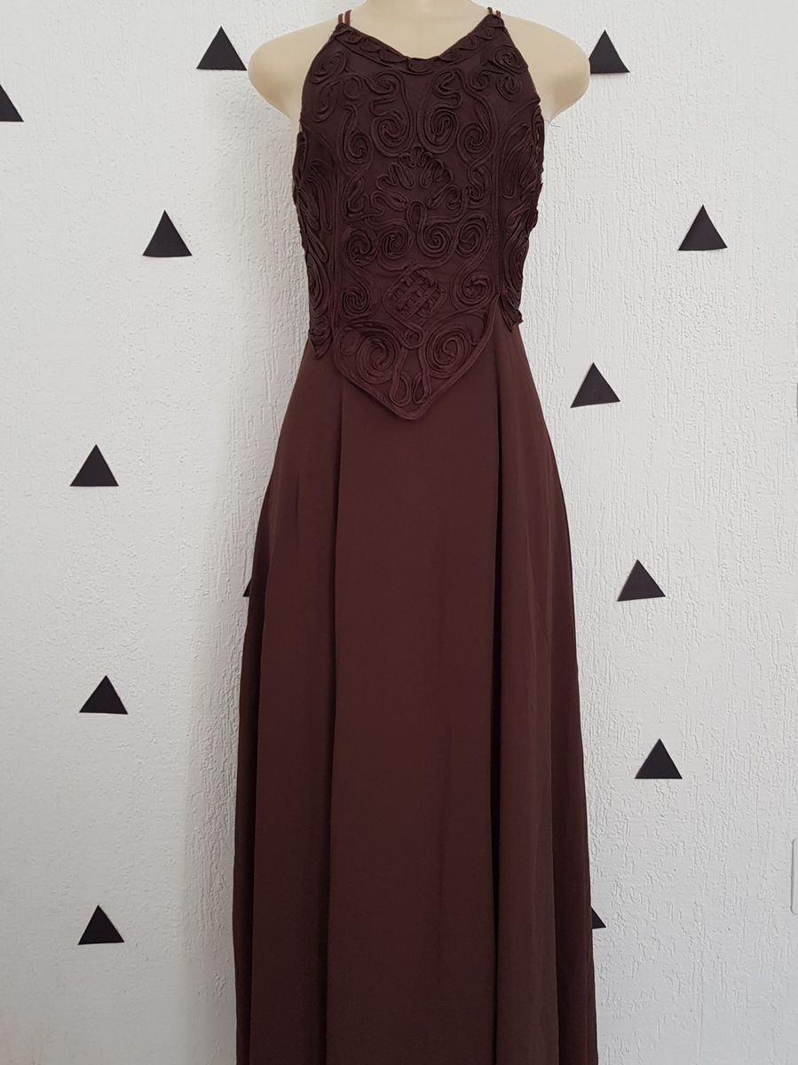 vestido longo marrom