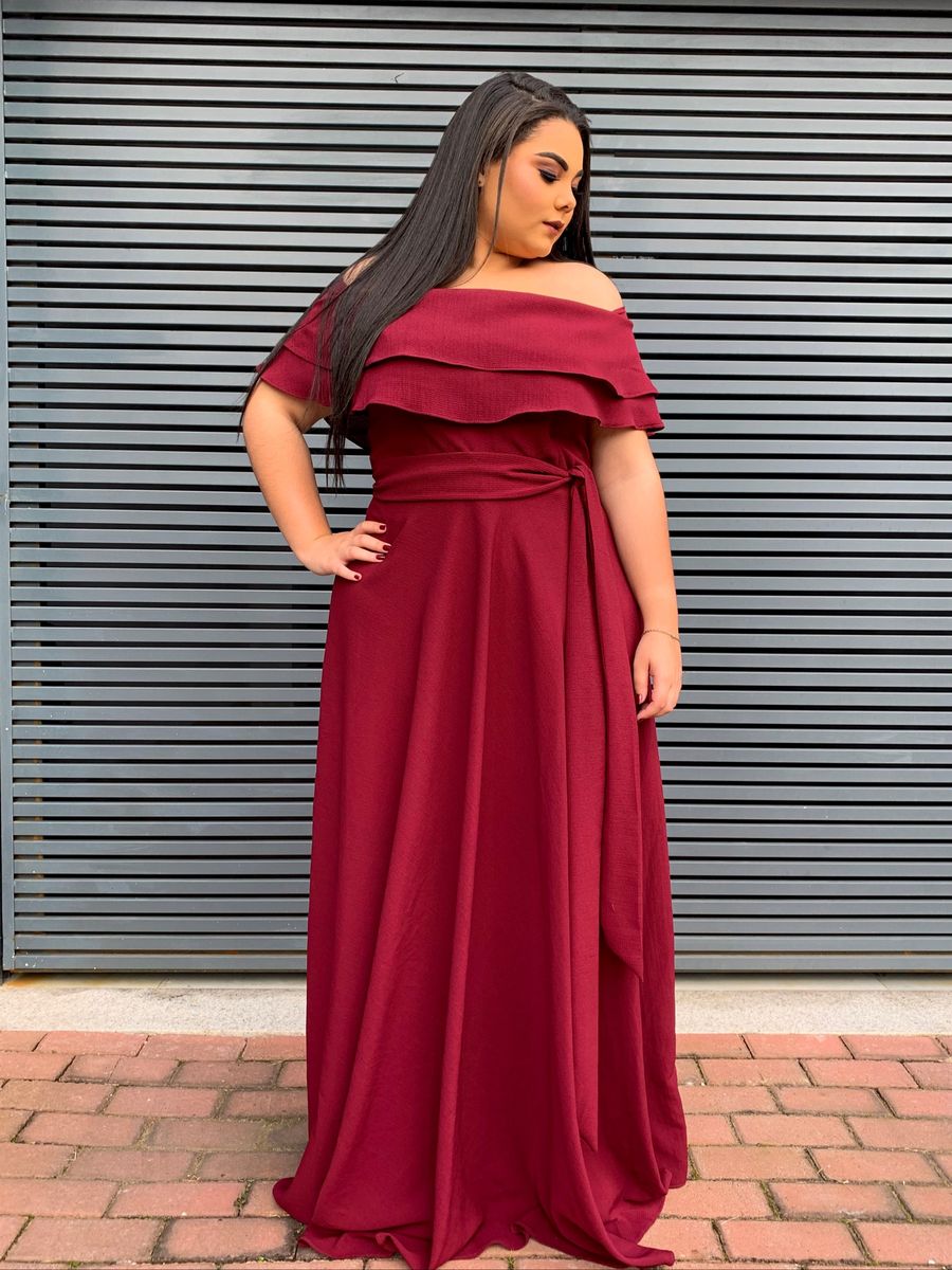 vestido plus size cor marsala