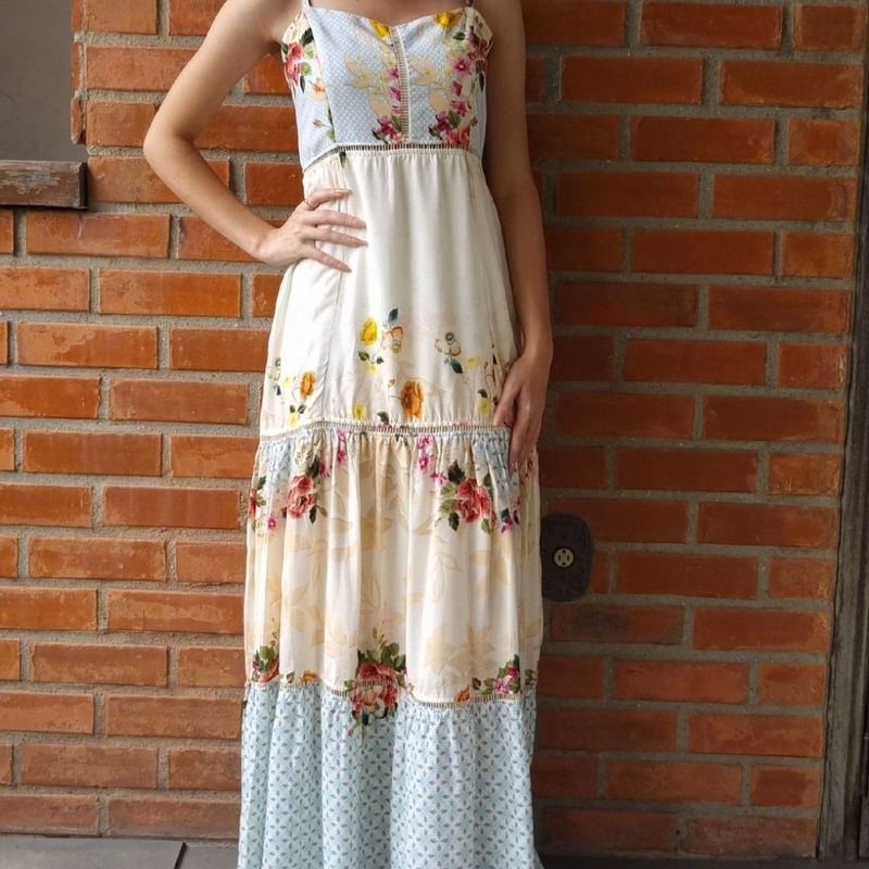 Vestido Longo Maxi Romântico Floral Delicado Bordado Off White
