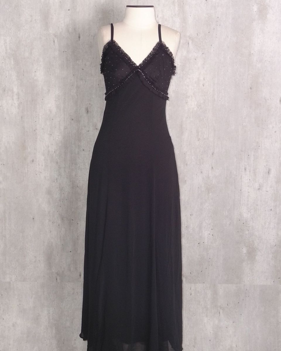 vestido basico longo preto