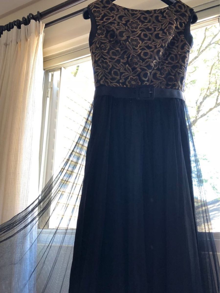 vestido longo de tule preto