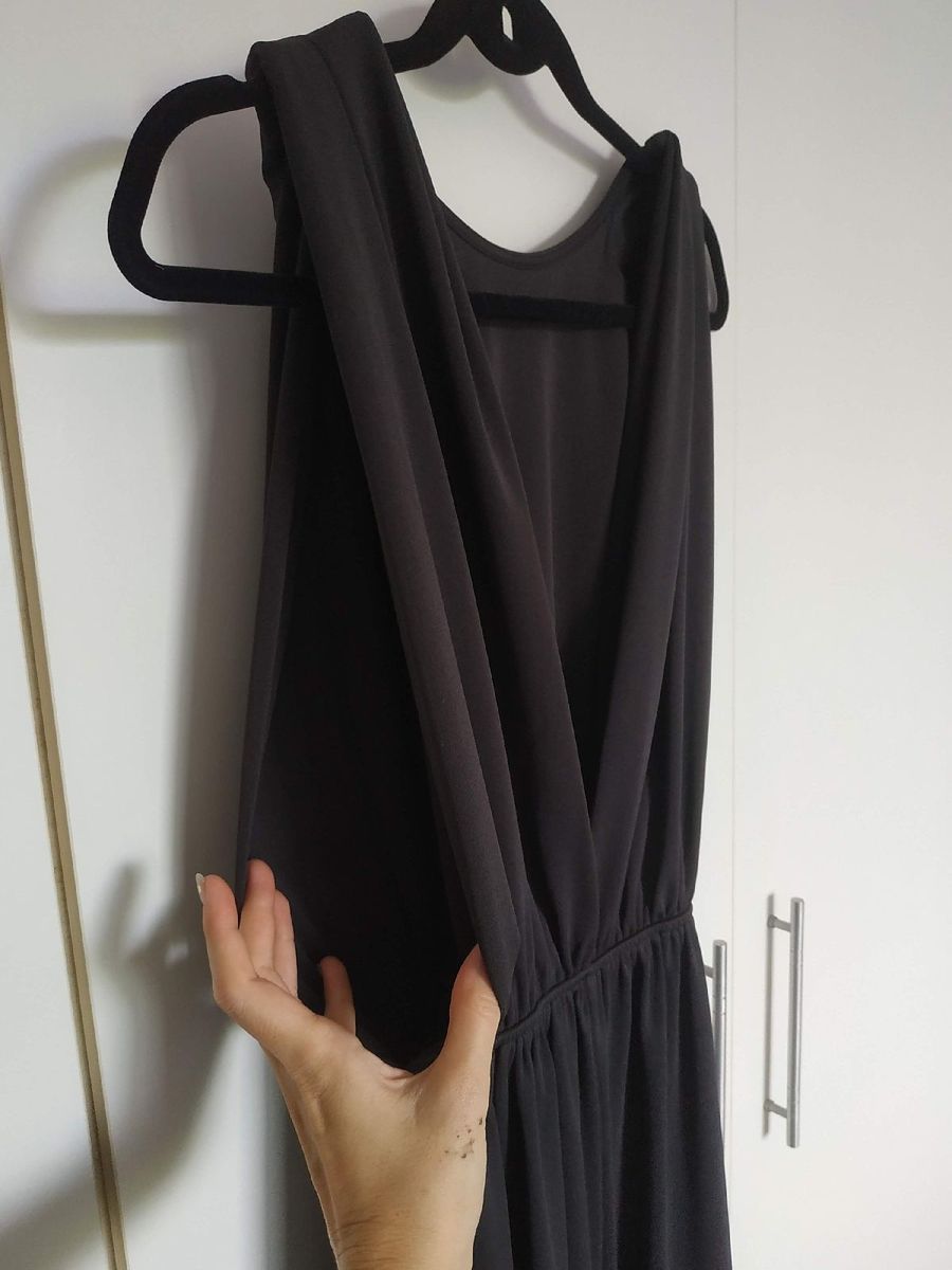 Vestido longo hot sale minimalista