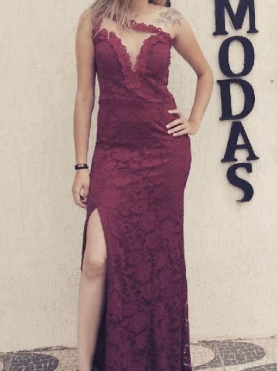 vestido social longo com renda