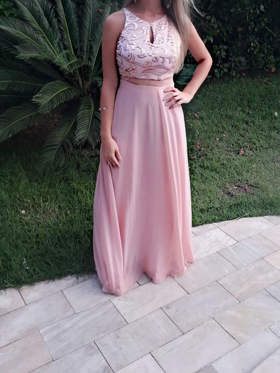vestido rosa bebê