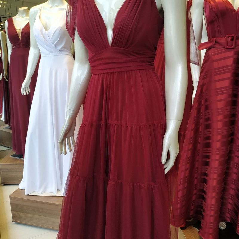 Vestido para casamento na best sale cor marsala