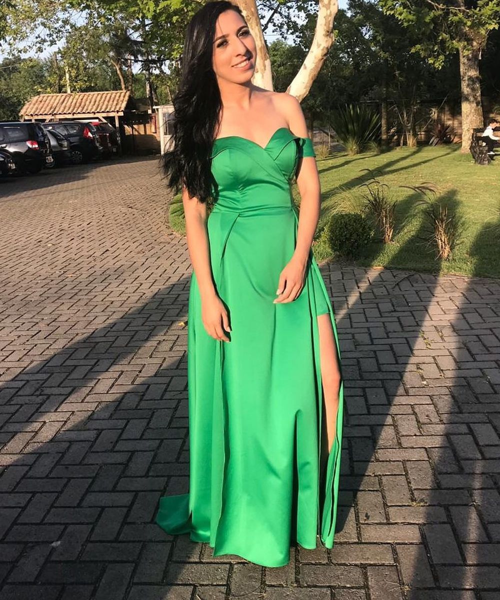 vestido madrinha verde bandeira