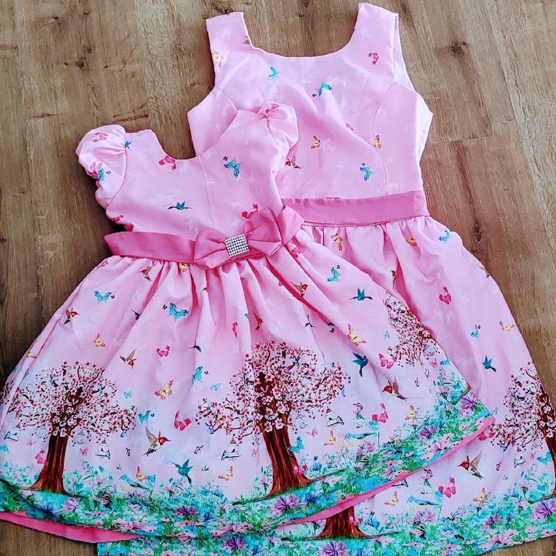 Roupa mae e store filha jardim encantado