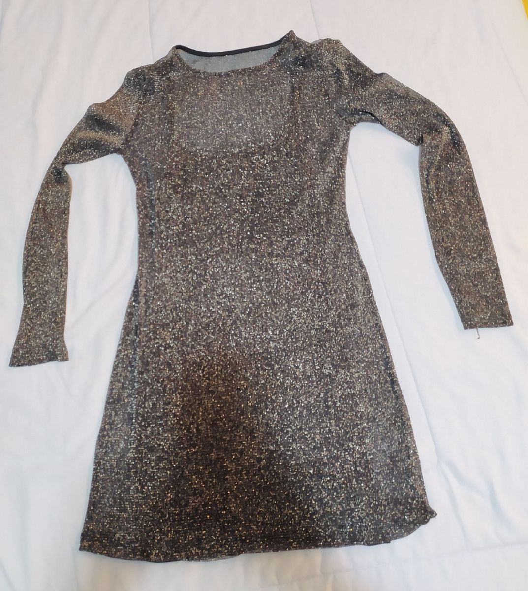 vestido metalizado renner