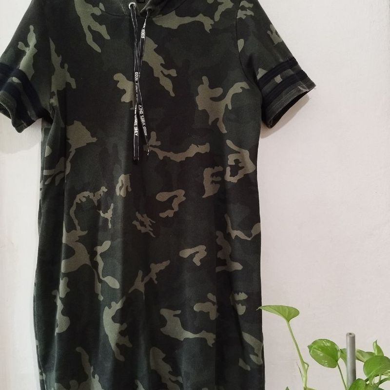 Vestido militar sale renner