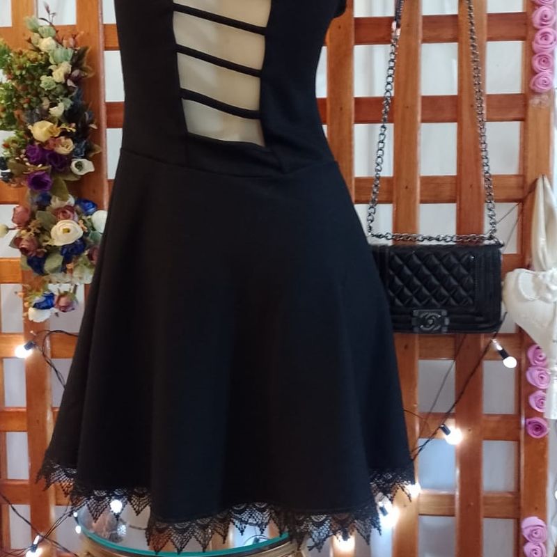 Vestido best sale preto basico