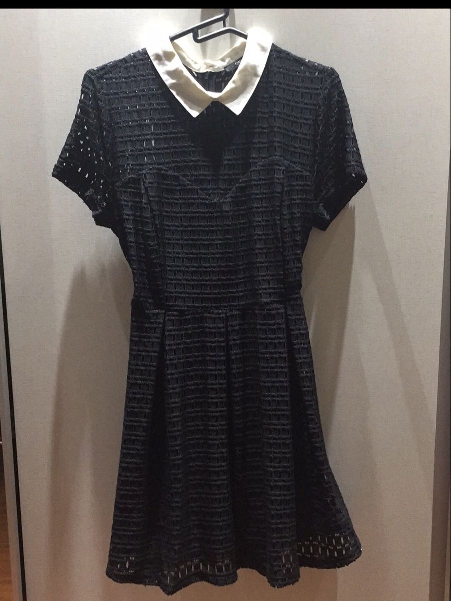 vestido preto gola branca forever 21