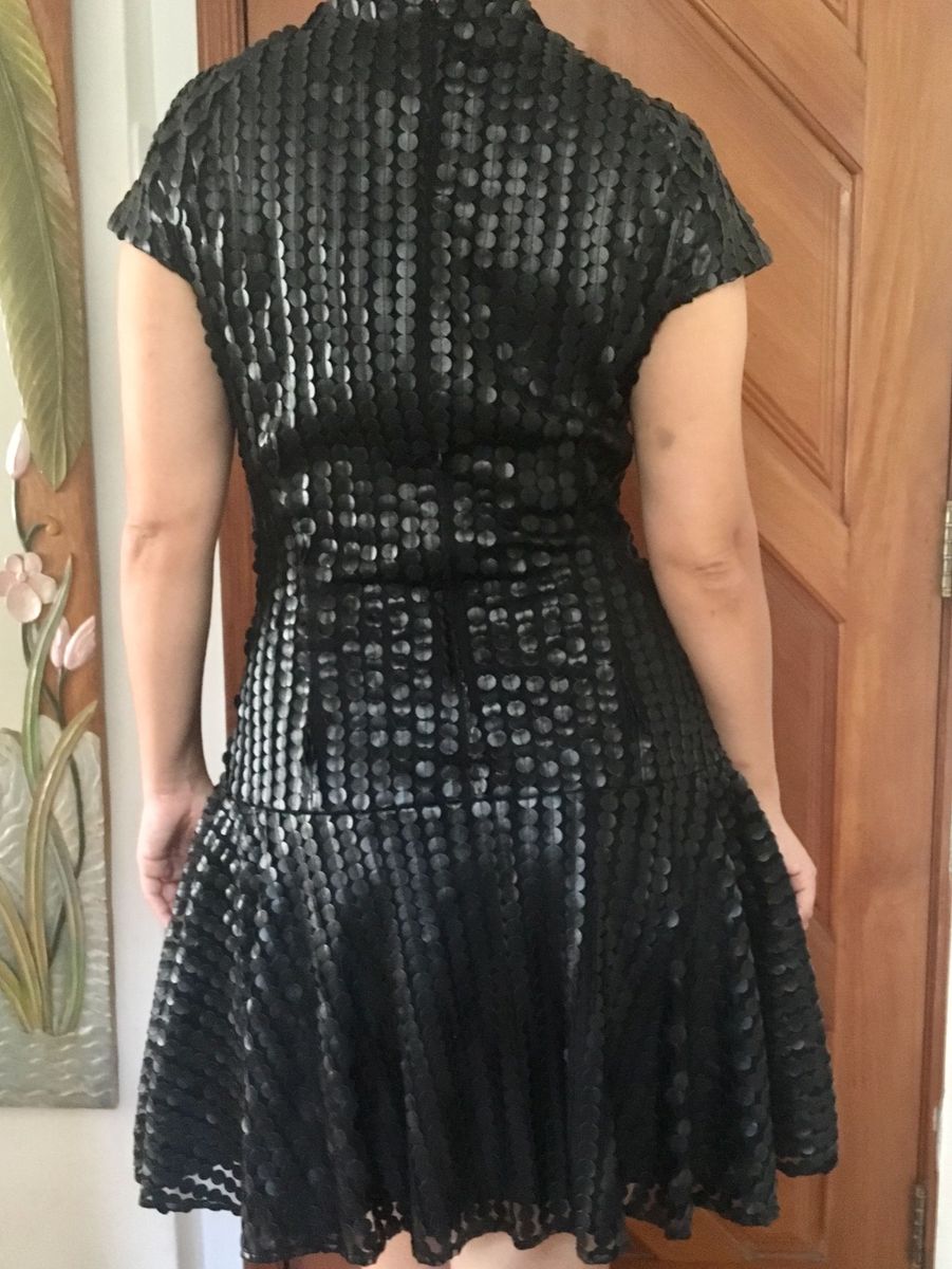 vestido preto de napa