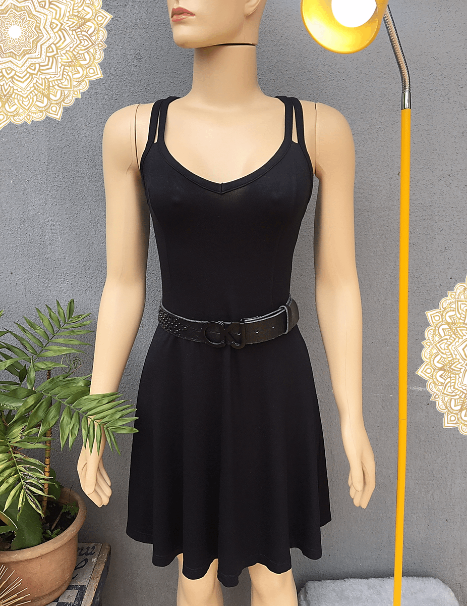 vestido dzarm preto