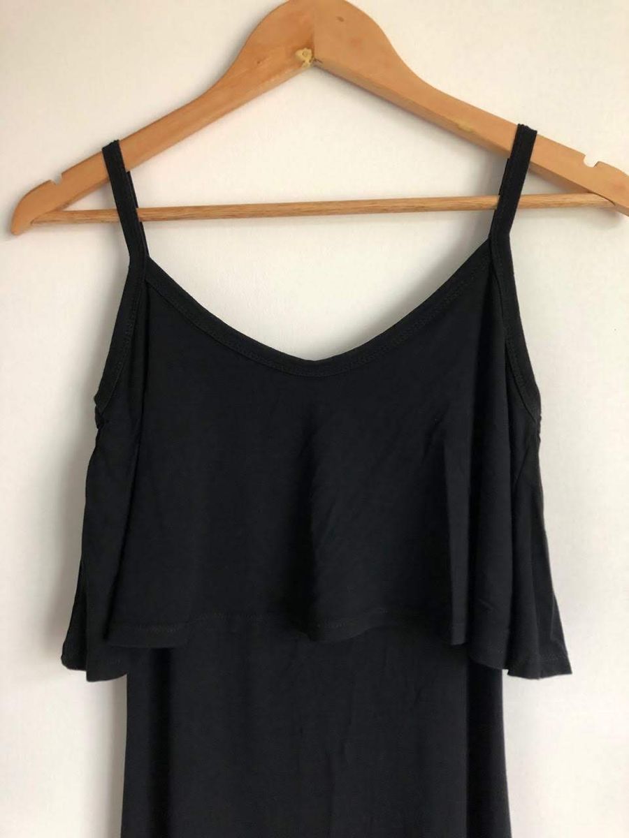 vestidos basicos preto
