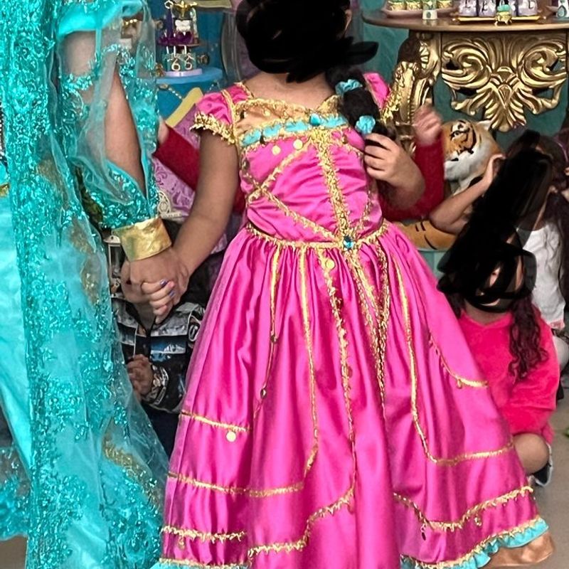 Vestido da best sale princesa jasmine