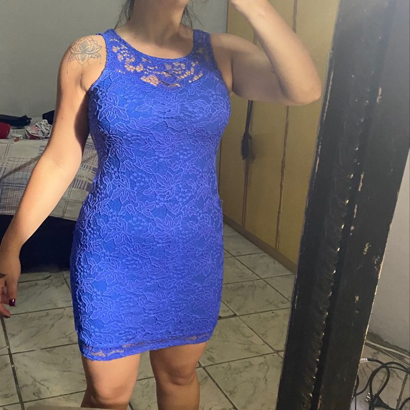 Vestido tubinho best sale de renda azul