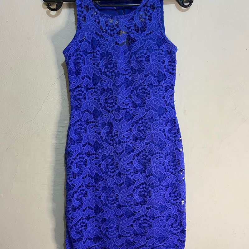 Vestido azul royal curto hot sale tubinho