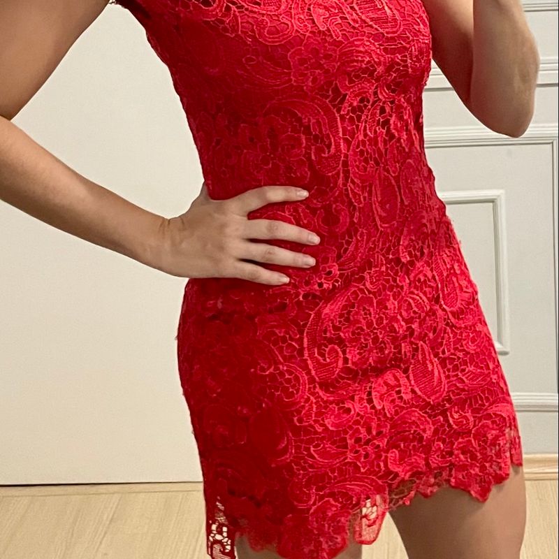 Vestido renda hot sale curto vermelho