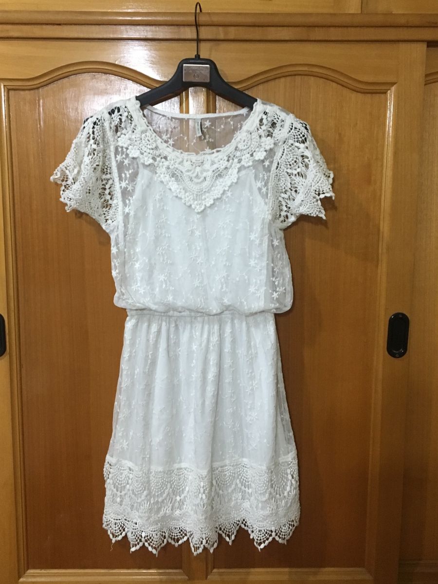 vestido de renda riachuelo