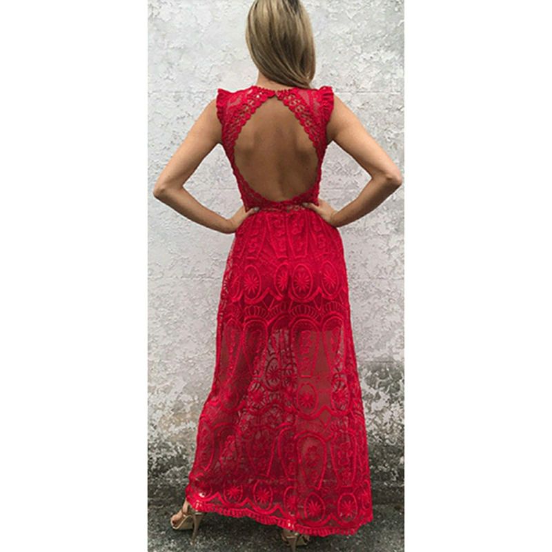 Vestido vermelho com store decote nas costas