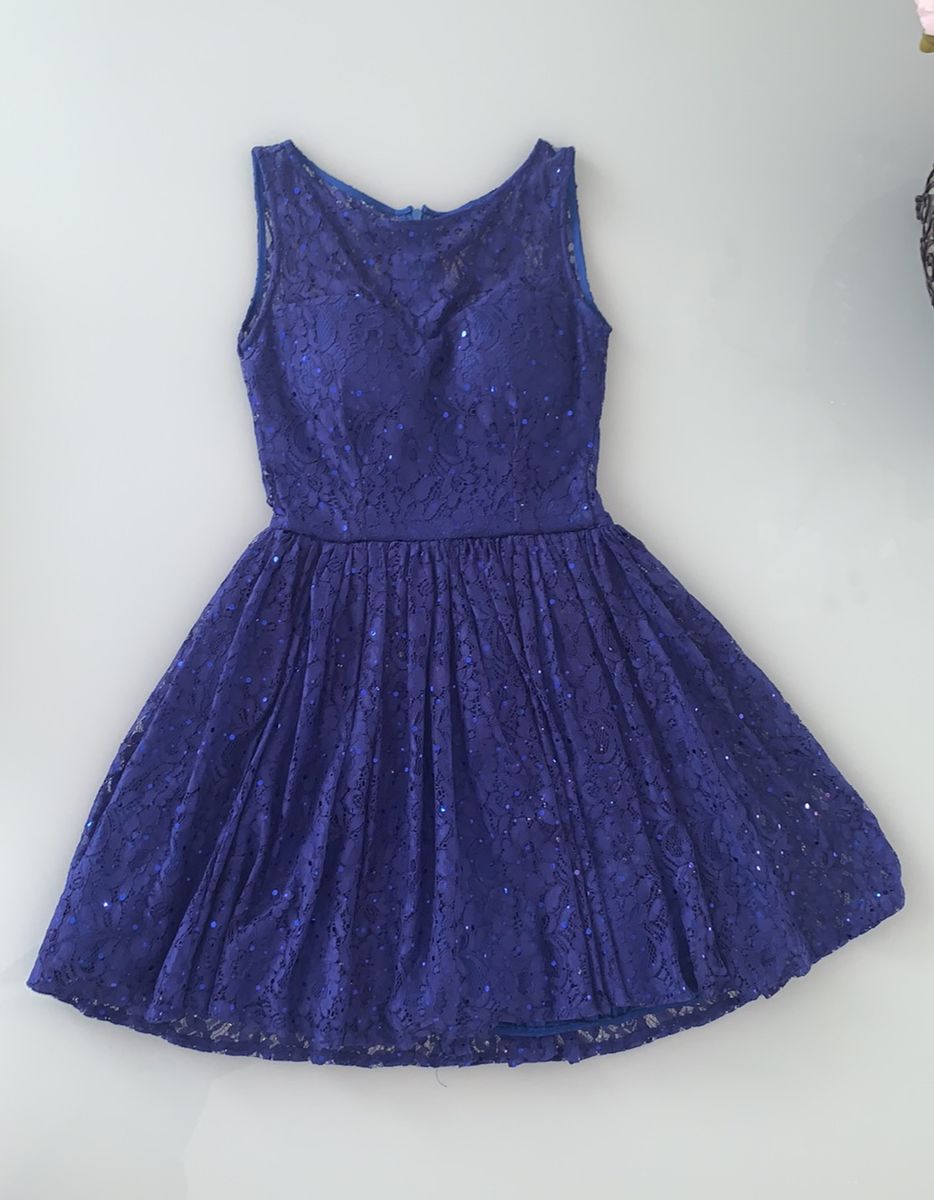 vestido curto rodado azul