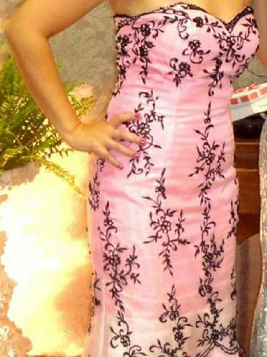 vestido 3d preto e branco
